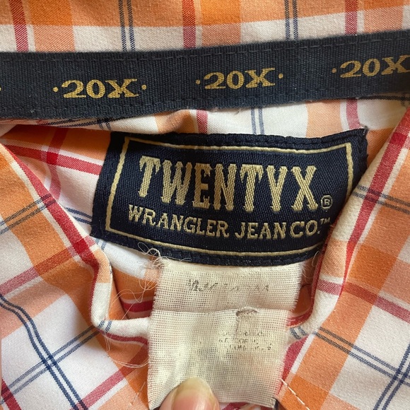 TwentyX Button Up - Picture 4 of 6